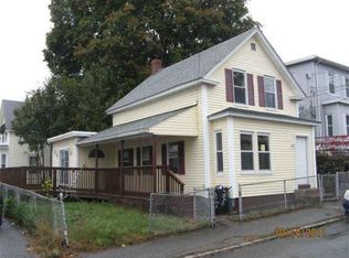 82 Fulton St, Lowell, MA 01850