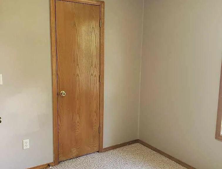 3295 W Rockwood St — Photo 20