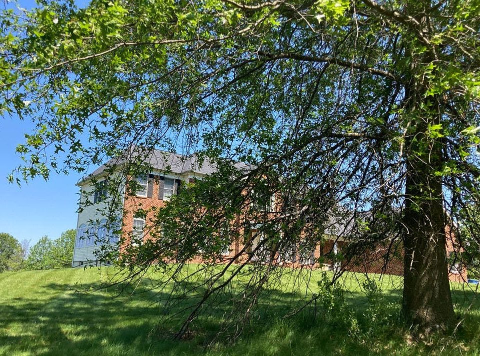 702 Rays Ct, Neshanic Station, NJ 08853 Zillow