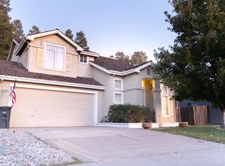 6520 Di Lusso Dr, Elk Grove, CA 95758