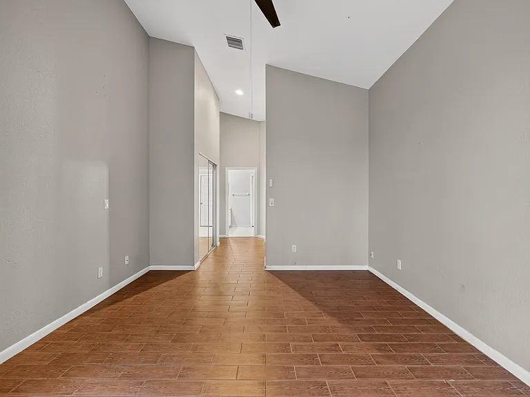4059 SW Kamsler St — Photo 19