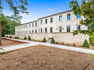 503 Woodhollow Dr, Roswell, GA 30075