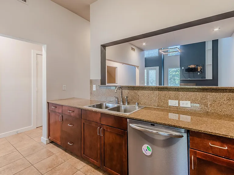 6927 Sumner St — Photo 23