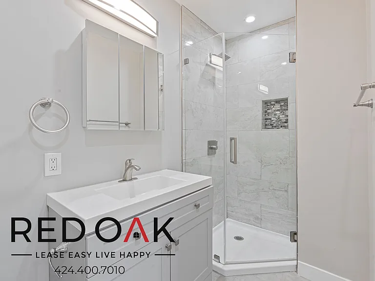929 N Genesee Ave #6 — Photo 19