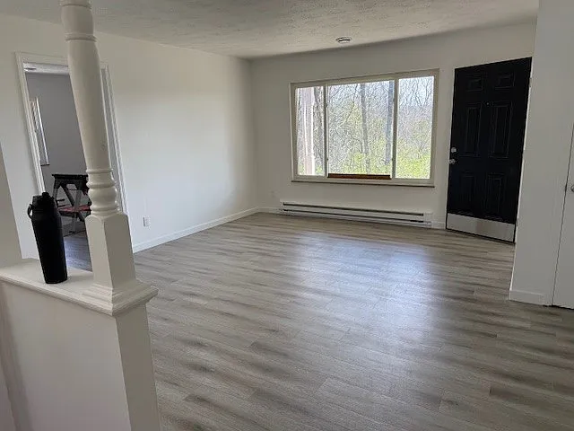 398 N Main St — Photo 6