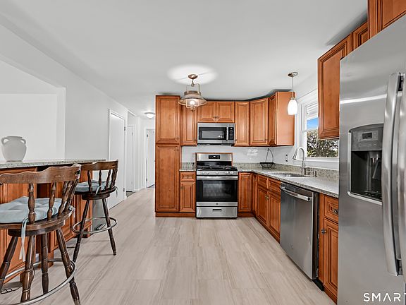 5th image of 181 Hourigan Drive