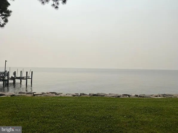 934 Bay Front Ave, North Beach, MD 20714