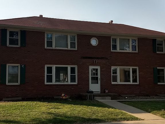 3rd image of 793 W 11th St #C