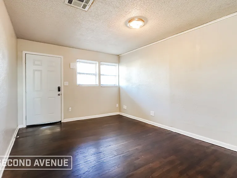 6513 Ashby Ter — Photo 3