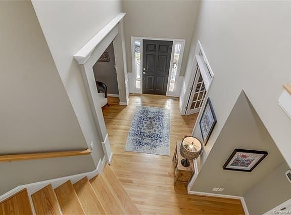 3rd image of 16310 Cardross Ln