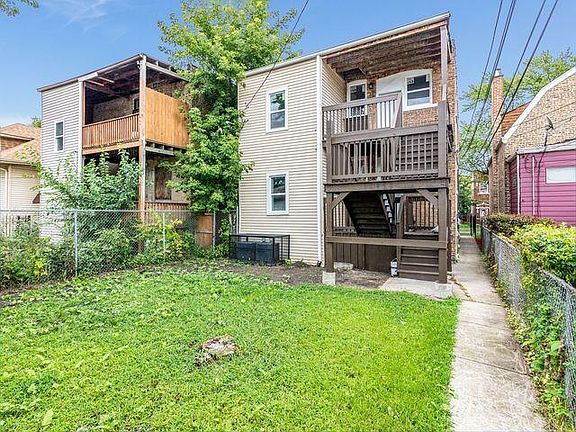 3rd image of 6406 S Maplewood Ave #1