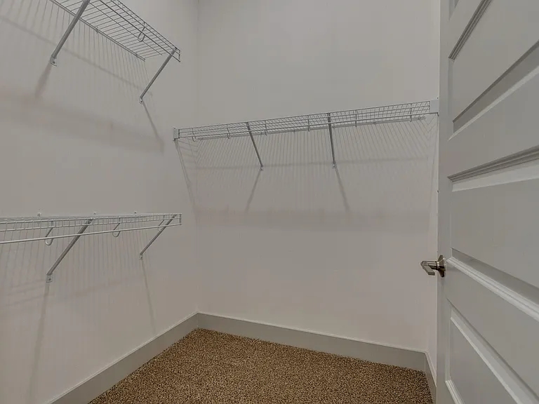 542 Southgate Ave #216 — Photo 24