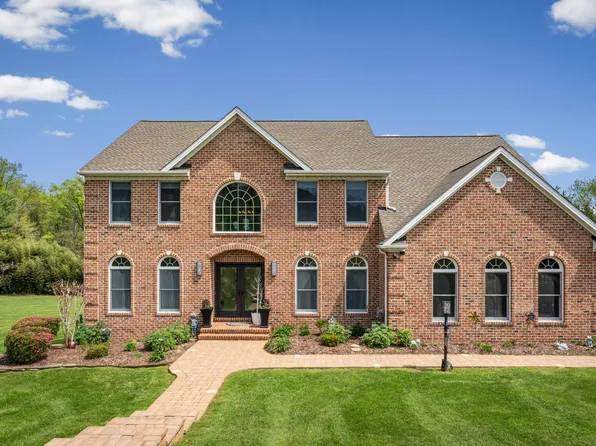 7414 Longfield Dr, Kingsville, MD 21087