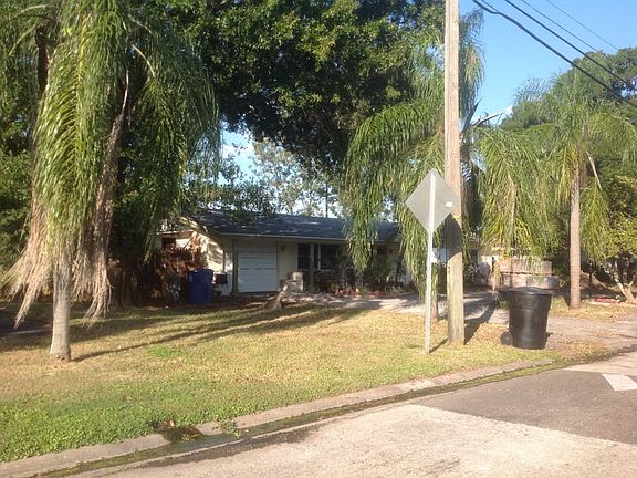2nd image of 325 78th Ave NE