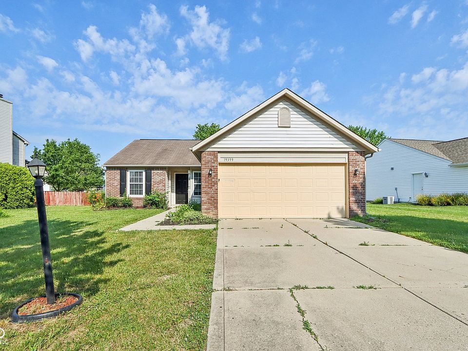 1st image of 19399 Golden Meadow Way
