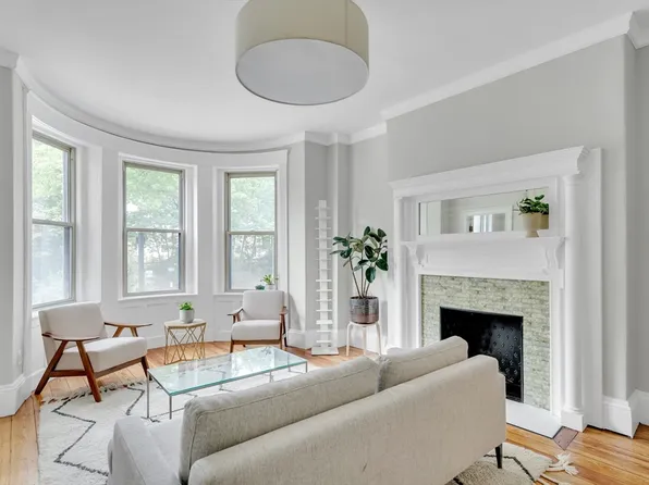 1485 Beacon St #2A, Brookline, MA 02446