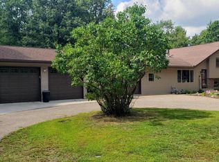 3730 Coach Lantern Dr, Wisconsin Rapids, WI 54494