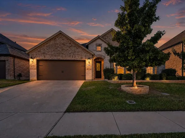 7105 Elk Springs Dr, Argyle, TX 76226