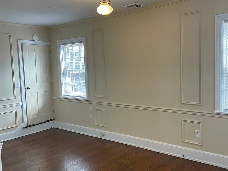 635 S Front St — Photo 54