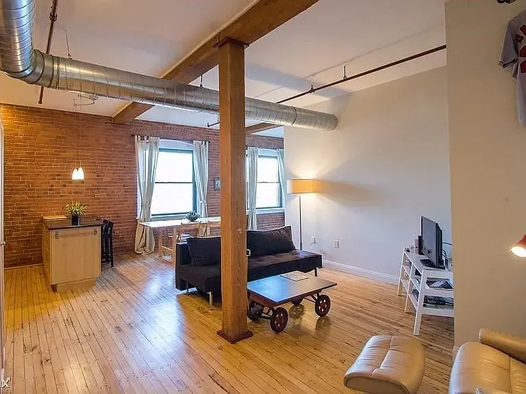 244 Brighton Ave #206 — Photo 23