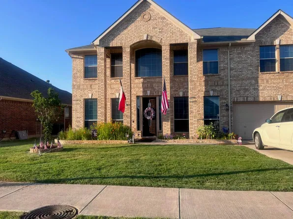 828 Peach Ln, Burleson, TX 76028