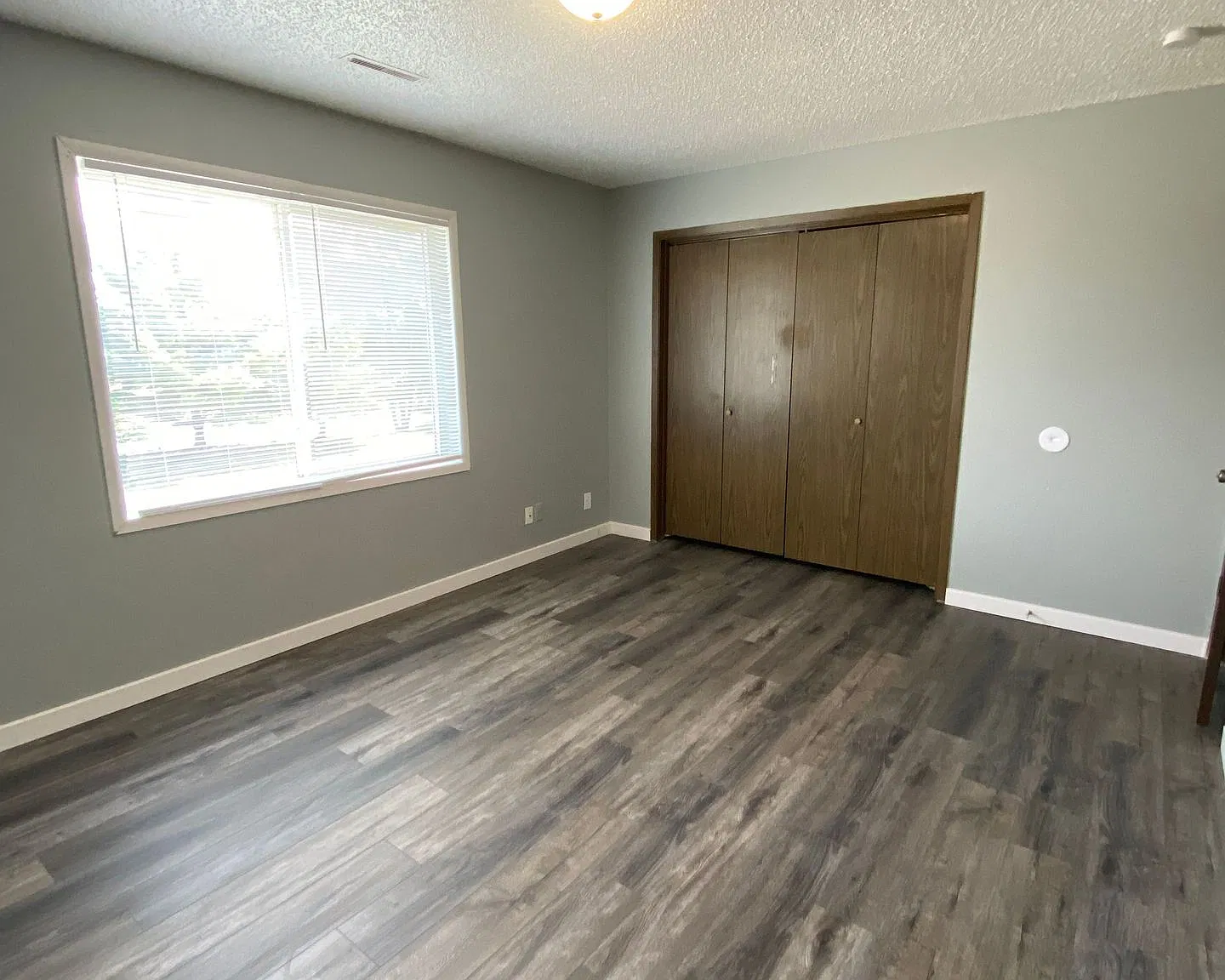 233 Brookeridge Apartments — Photo 3