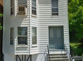 498 4th St, Troy, NY