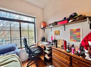 226 Boerum St #3R, Brooklyn, NY 11206