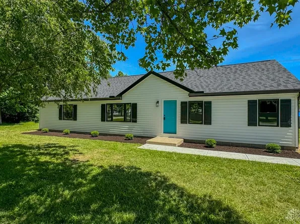 1816 Woodland Dr N, Fayetteville, OH 45118