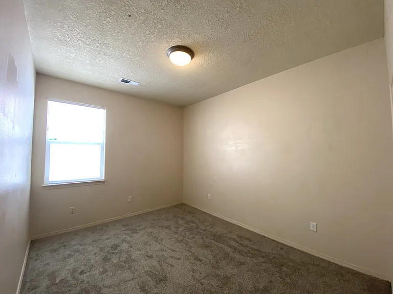 1613 Veridian Dr SE — Photo 24