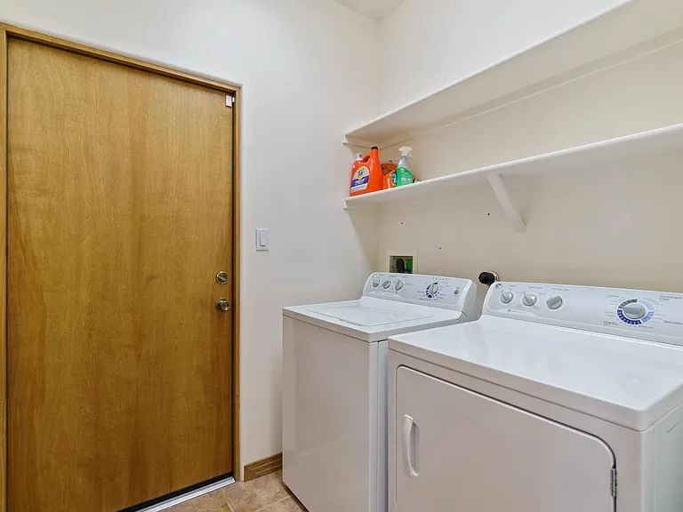 6917 Brandywine Loop NE — Photo 12