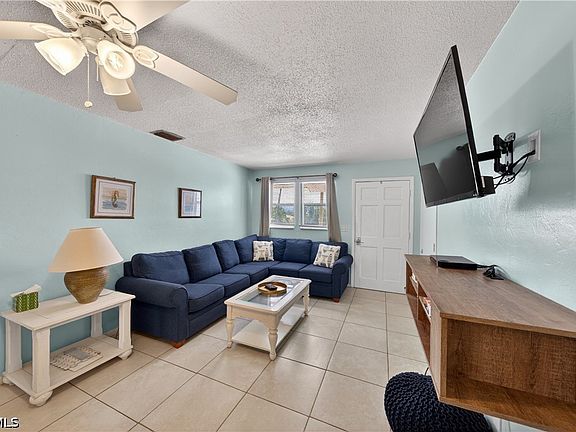 3rd image of 3188 Shell Mound Blvd