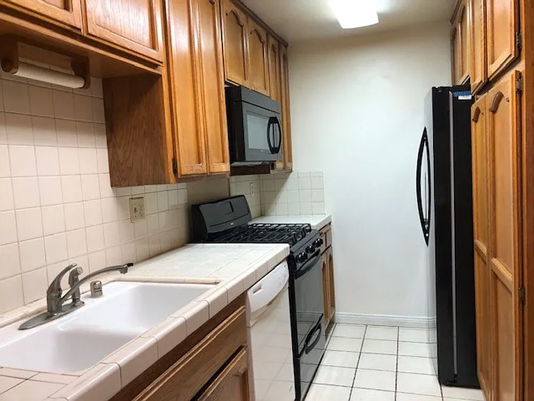 17200 Newhope St #224 — Photo 14