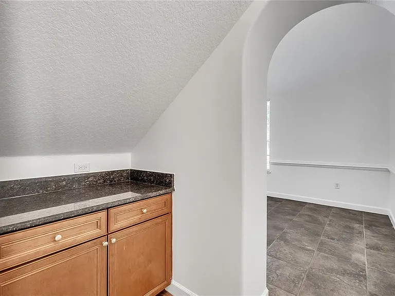 11538 Delwick Dr — Photo 14