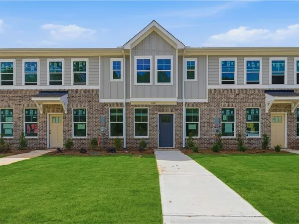 152 Flier Dr, McDonough, GA 30253