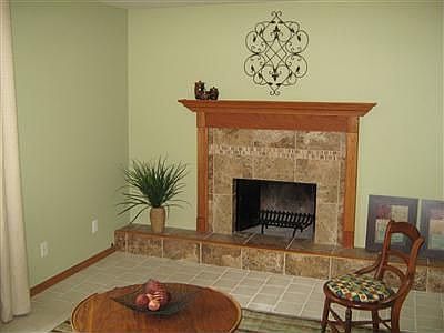 4th image of 601 Coventry Cir