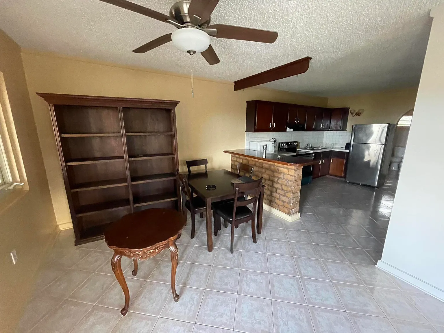 2 bed, $2,000 — Photo 3