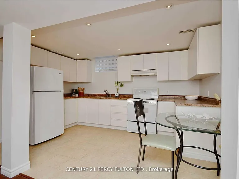 251 Livingstone St W #BASEMENT — Photo 4