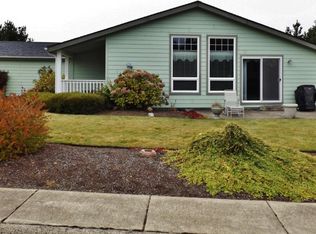 1090 SW Ocean Hills Dr, Waldport, OR 97394