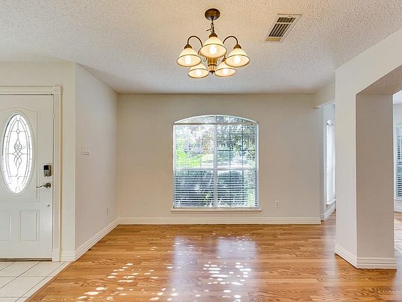 5th image of 3622 Creekstone Ct
