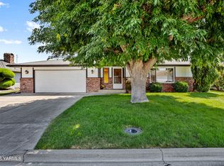 1421 S 31st Ave, Yakima, WA