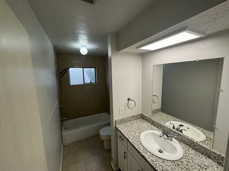 3227 Fern Rock Dr — Photo 10