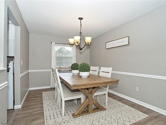 4th image of 17737 Walnut Dr