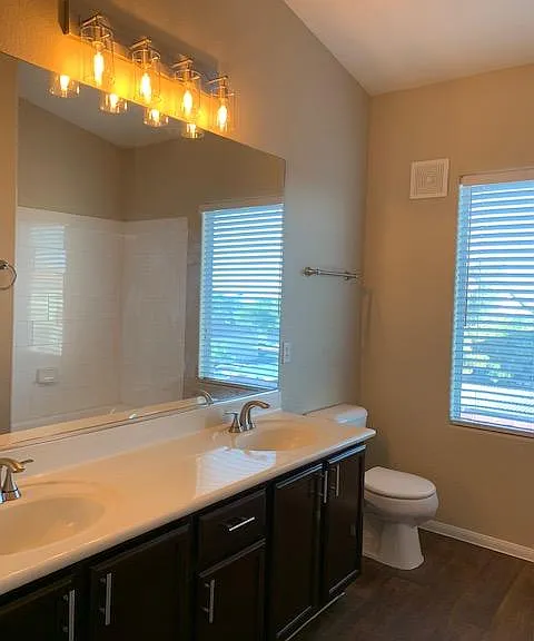 Guest Bathroom View 6