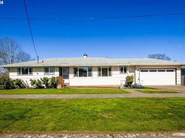 7011 NE Skidmore St, Portland, OR 97218