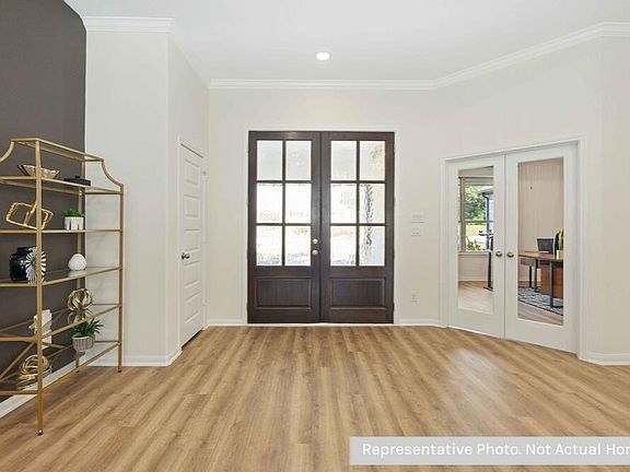 2nd image of 581 Barton Place Dr