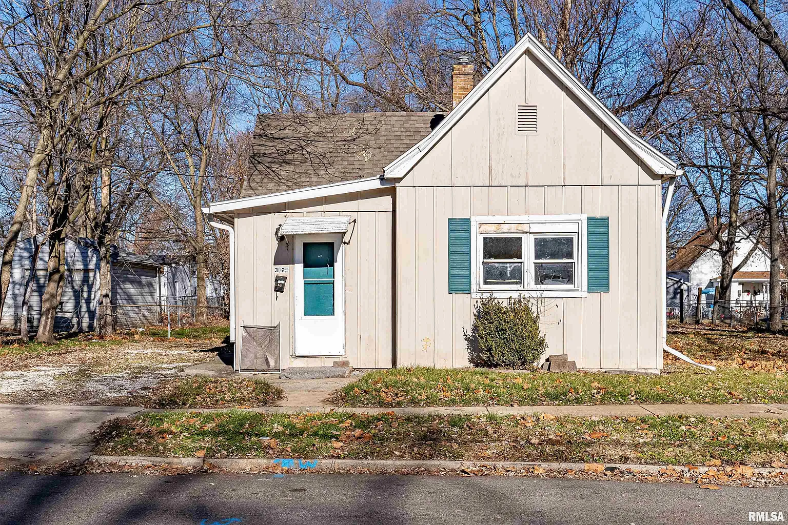 3025 W Trewyn Ave photo 1