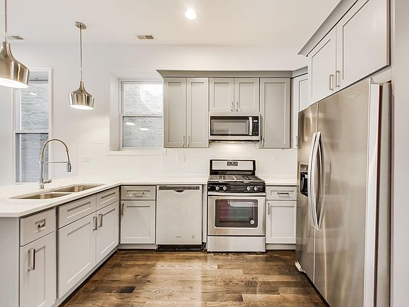 2nd image of 1448 N Washtenaw Ave #1