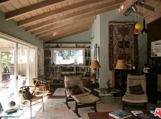 16326 Akron St, Pacific Palisades, CA 90272
