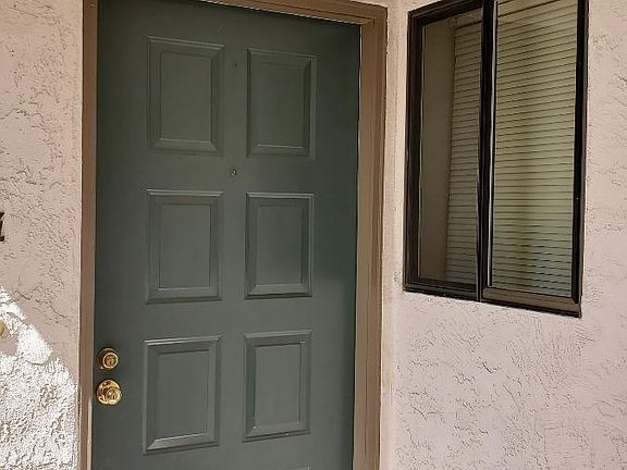 5th image of 615 San Conrado Ter Unit 4